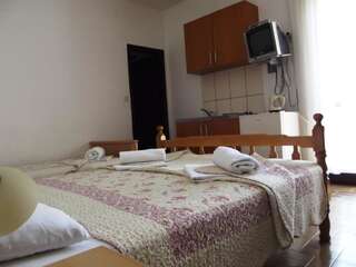 Апартаменты Apartments Budva Center Будва Номер-студио с балконом-25